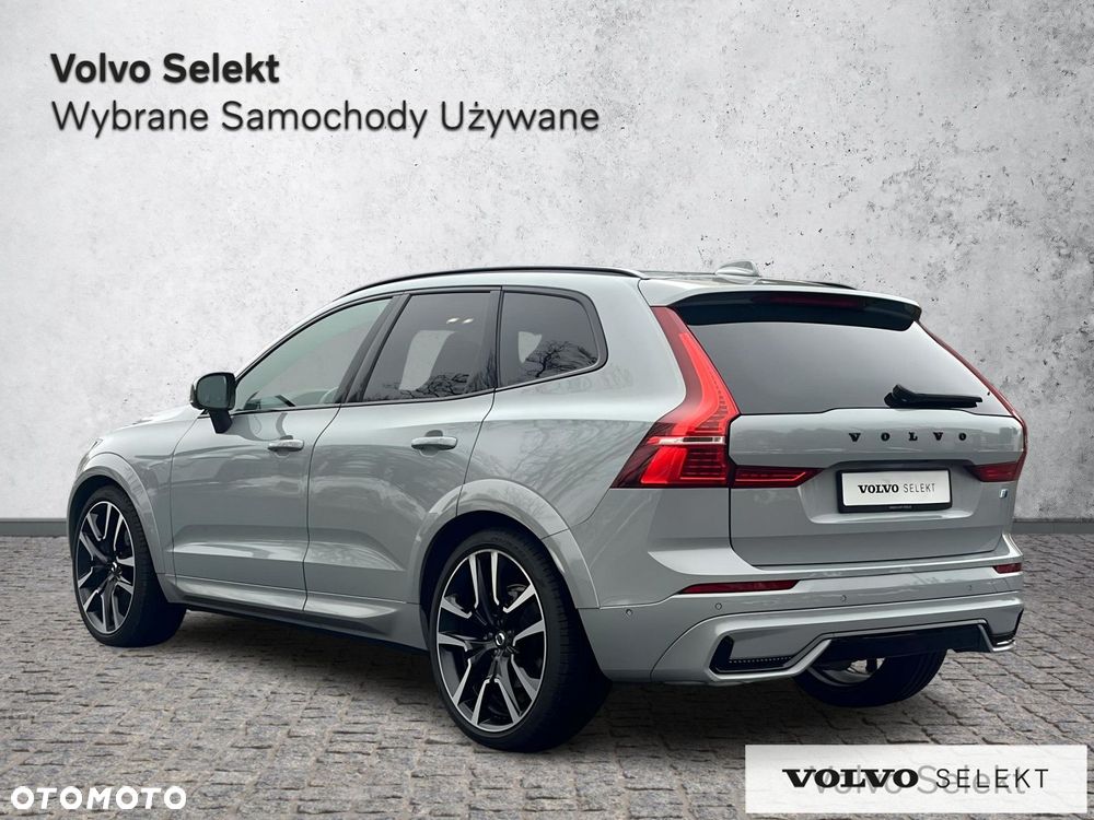 Volvo XC 60 - 4