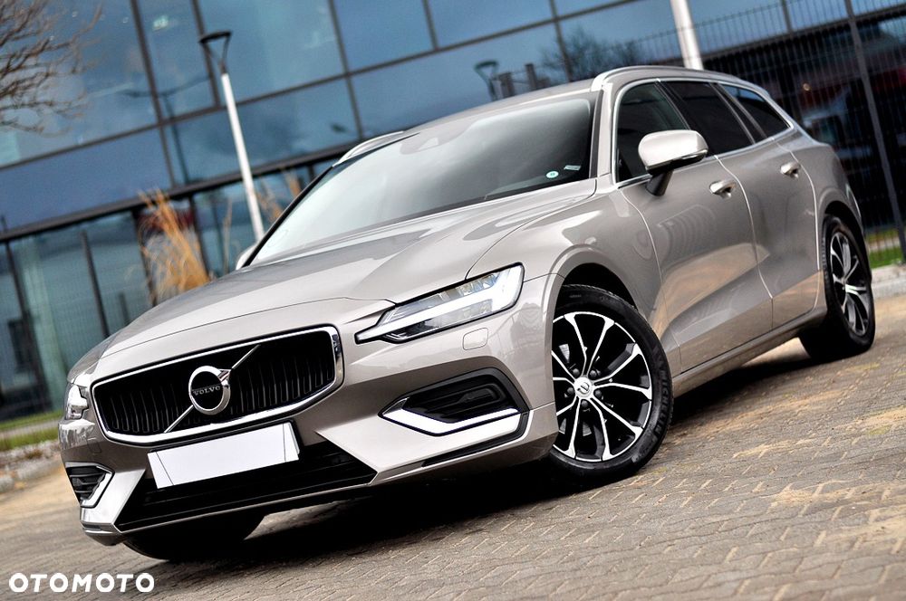 Volvo V60 D4 Geartronic Momentum - 14
