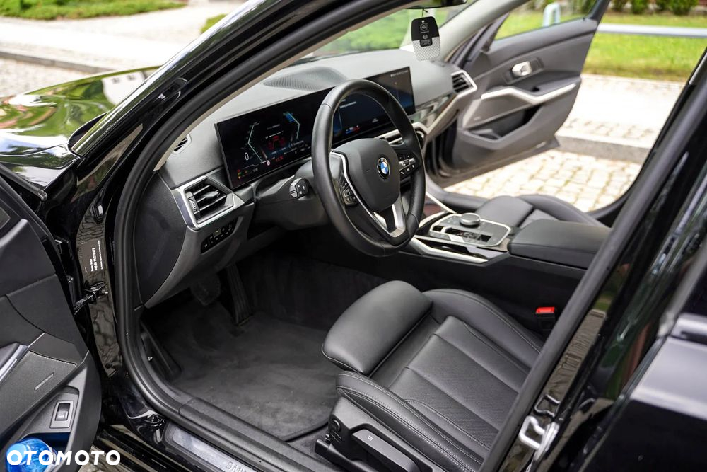 BMW Seria 3 320d Advantage sport - 17
