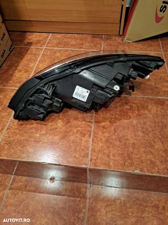 Far dreapta original led Peugeot 308 facelift cod 981699058000 - 2