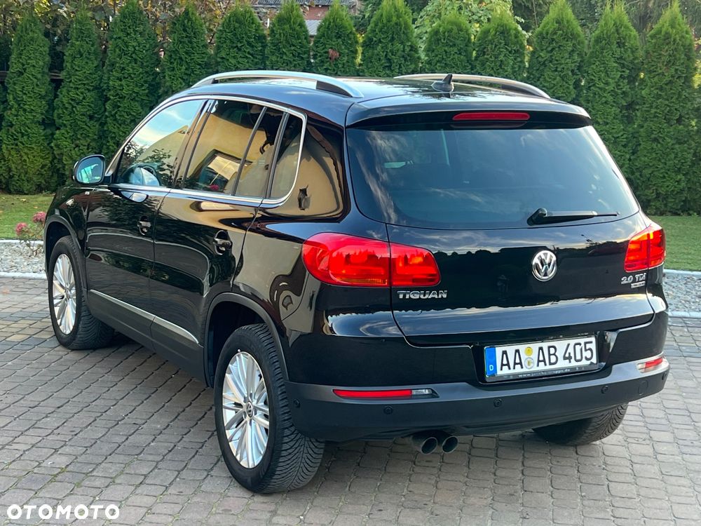 Volkswagen Tiguan - 16