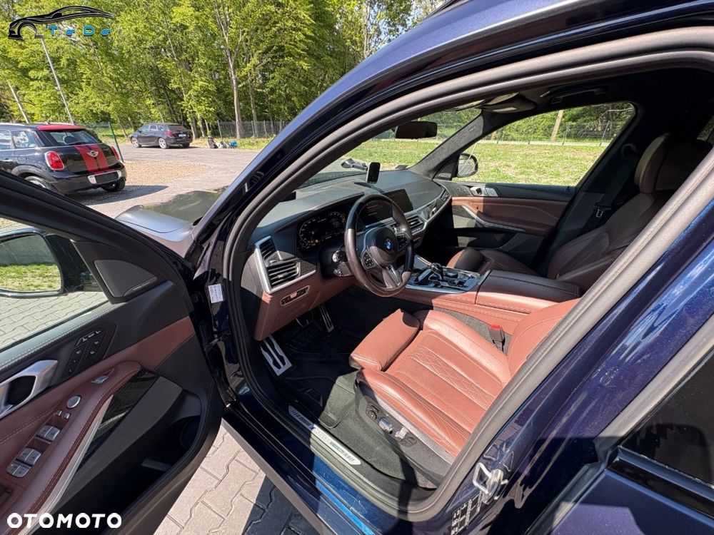 BMW X7 - 23