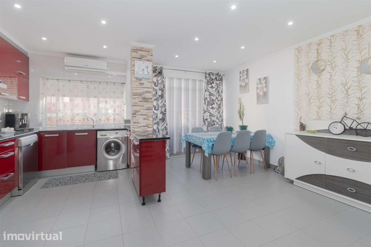 Apartamento T2 Venda Quinta da Lomba Barreiro - Grande imagem: 4/13