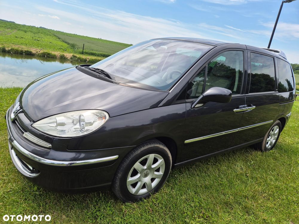 Peugeot 807 HDi 135 Platinum Pullmann - 11