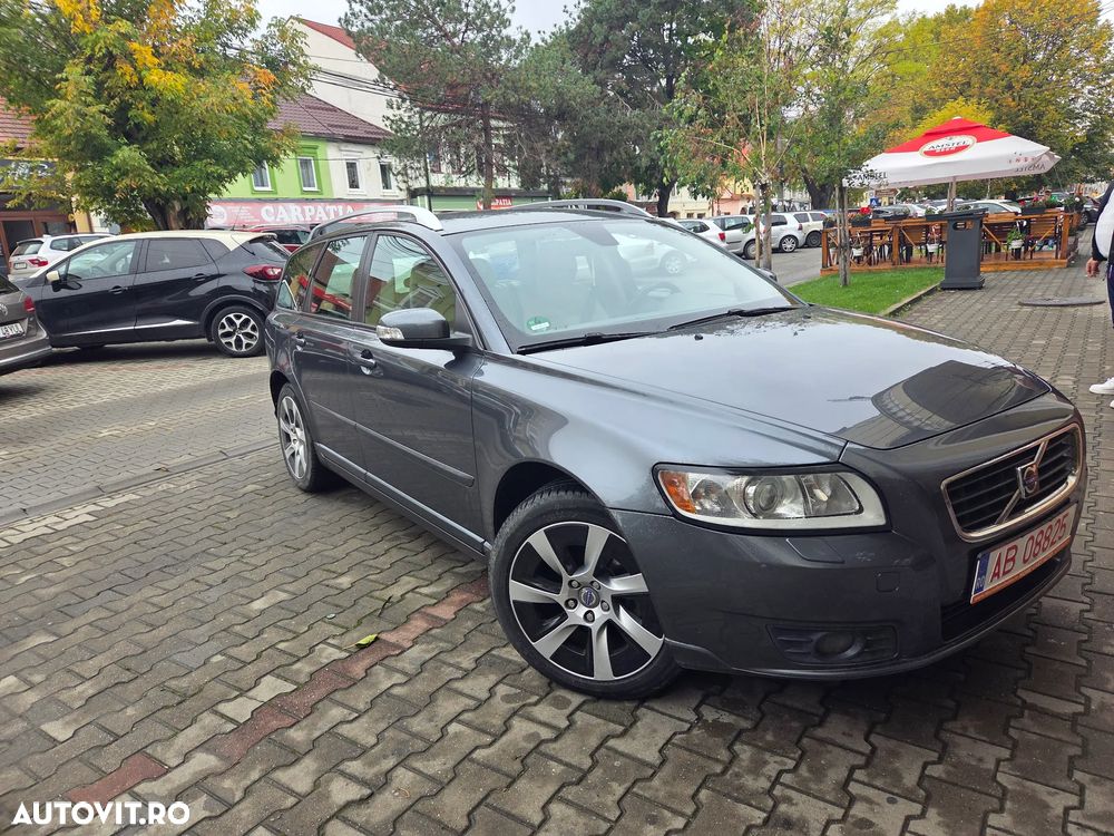Volvo V50 D2 Business Edition - 2