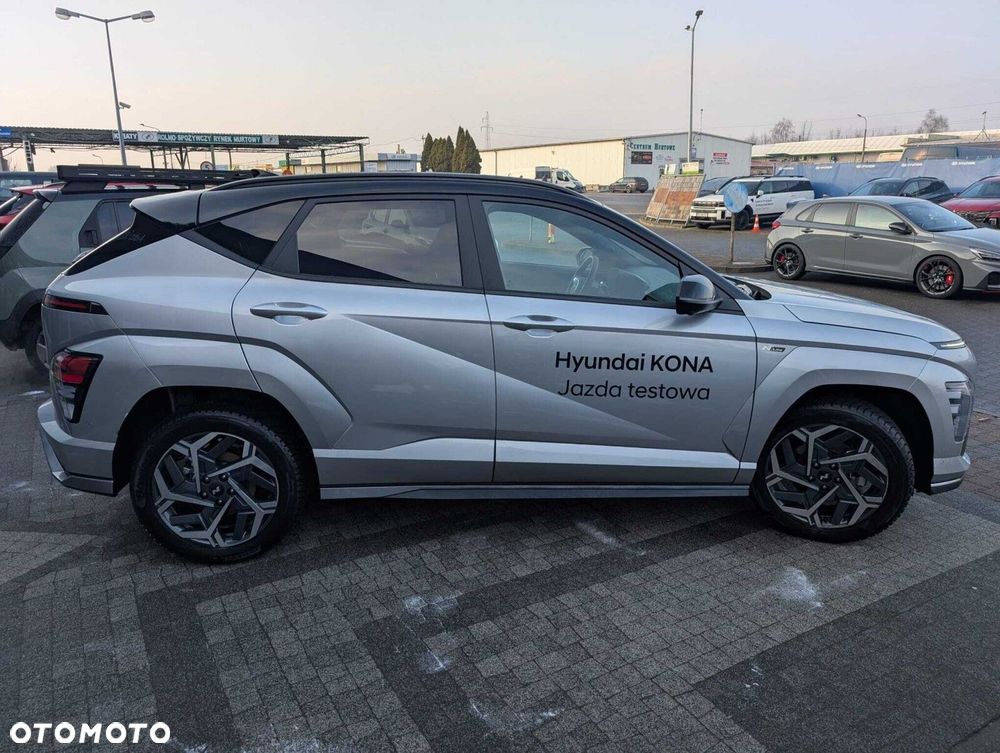 Hyundai Kona - 11