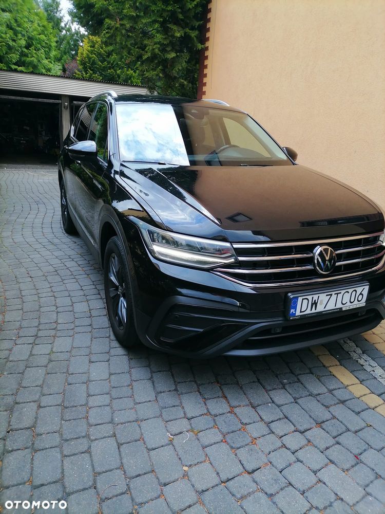 Volkswagen Tiguan 2.0 TDI SCR 4Mot Life DSG - 2