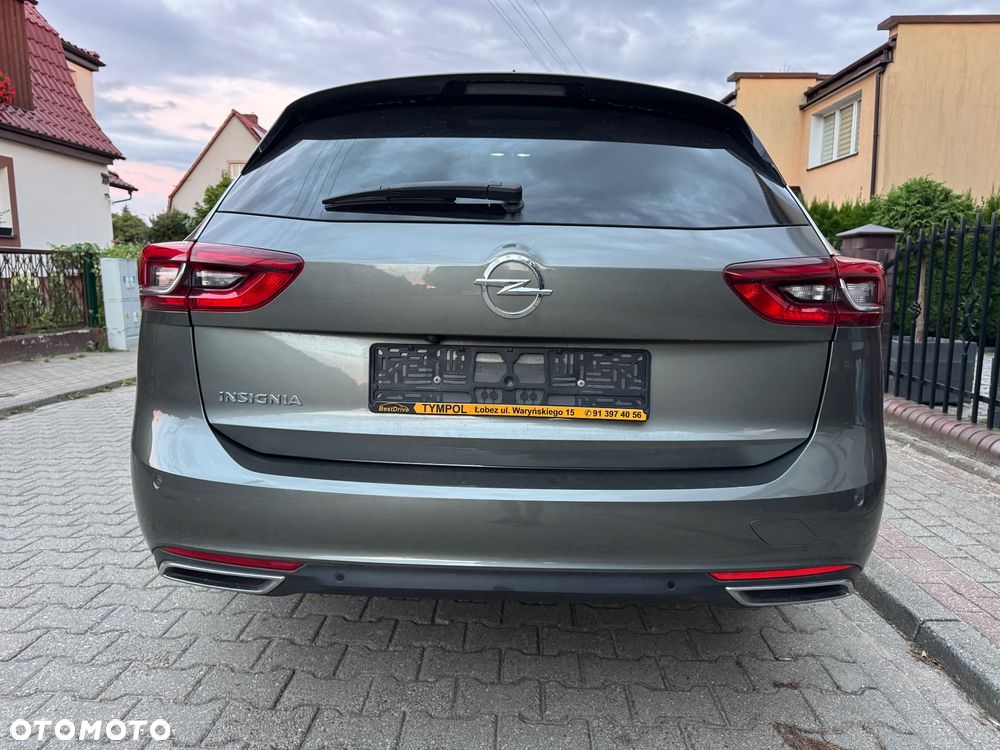 Opel Insignia - 19