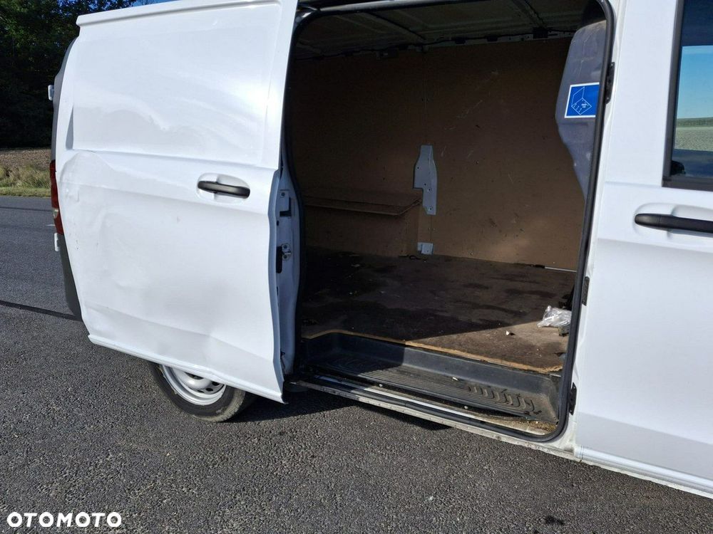 Mercedes-Benz Vito - 22