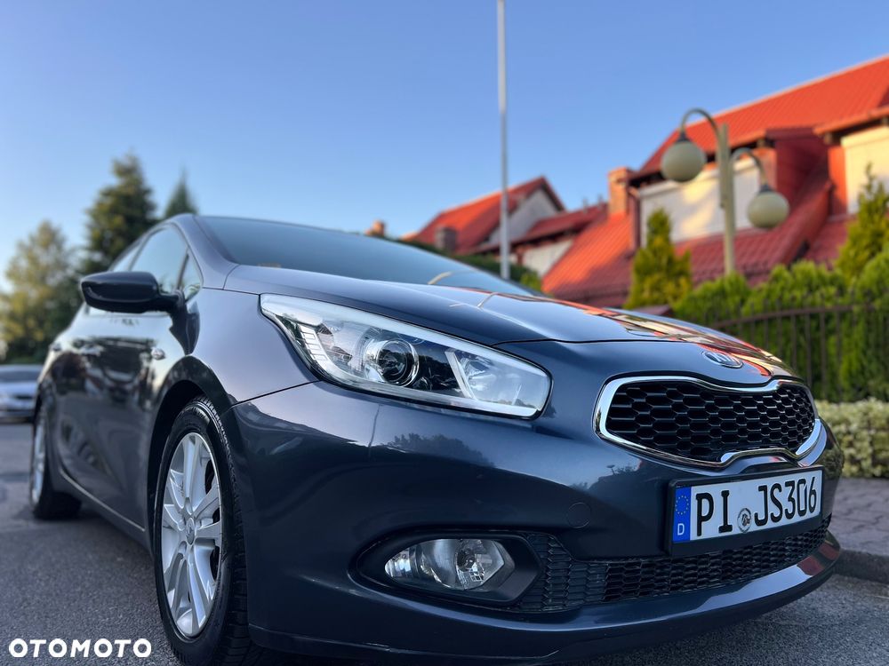 Kia Ceed 1.4 CVVT Dream Team Edition - 8