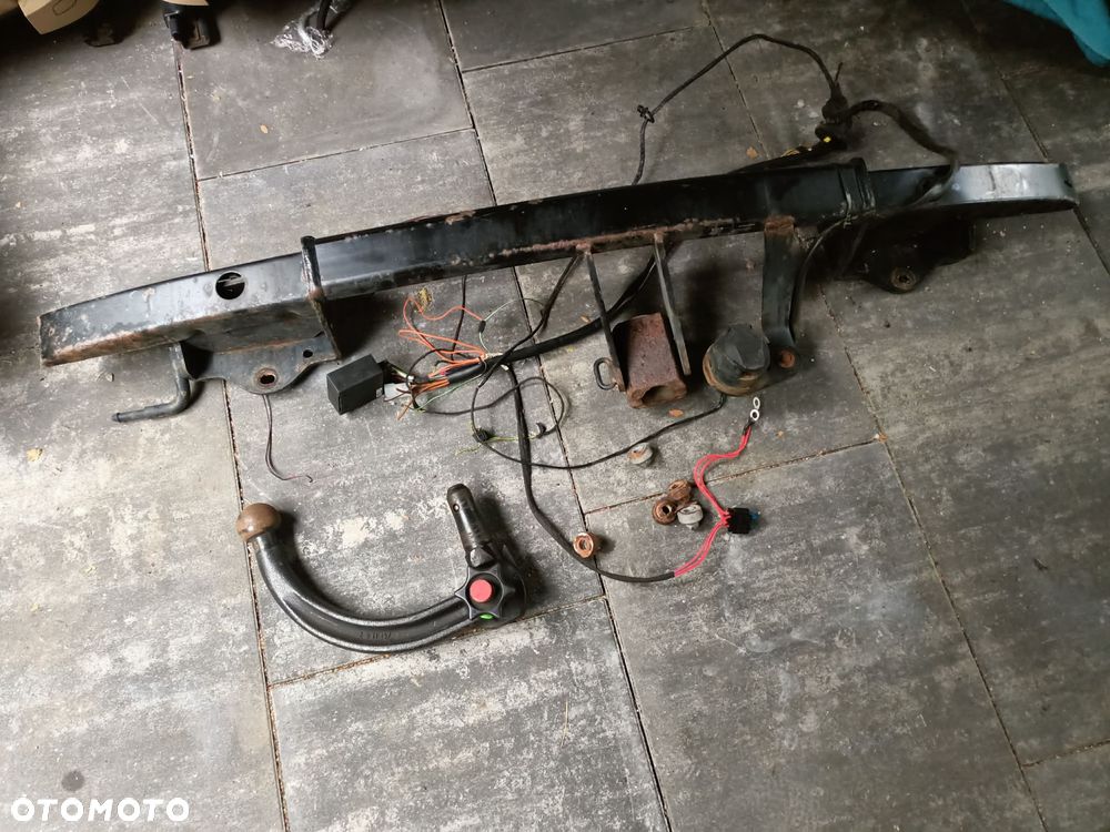 Hak holowniczy Westfalia BMW E90 E91 kula oryginał - 1