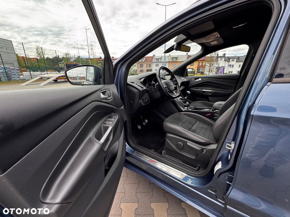 Ford Kuga 1.5 EcoBlue ST-LINE - 10