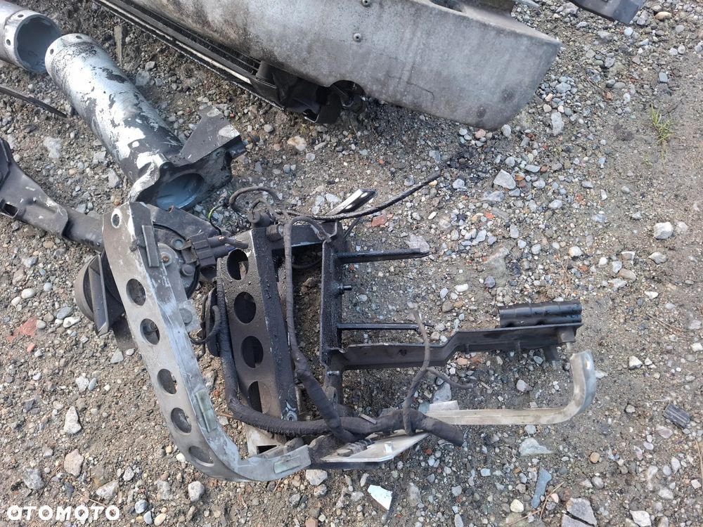 PAS PRZOD PRZEDNI WZMOCNIENIE CZOLOWE BELKA ODBOJE STREFA ZGNIOTU AUDI A8 D2 2.5TDI SLASK WYSYLKA - 4
