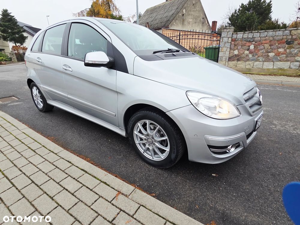 Mercedes-Benz Klasa B - 34