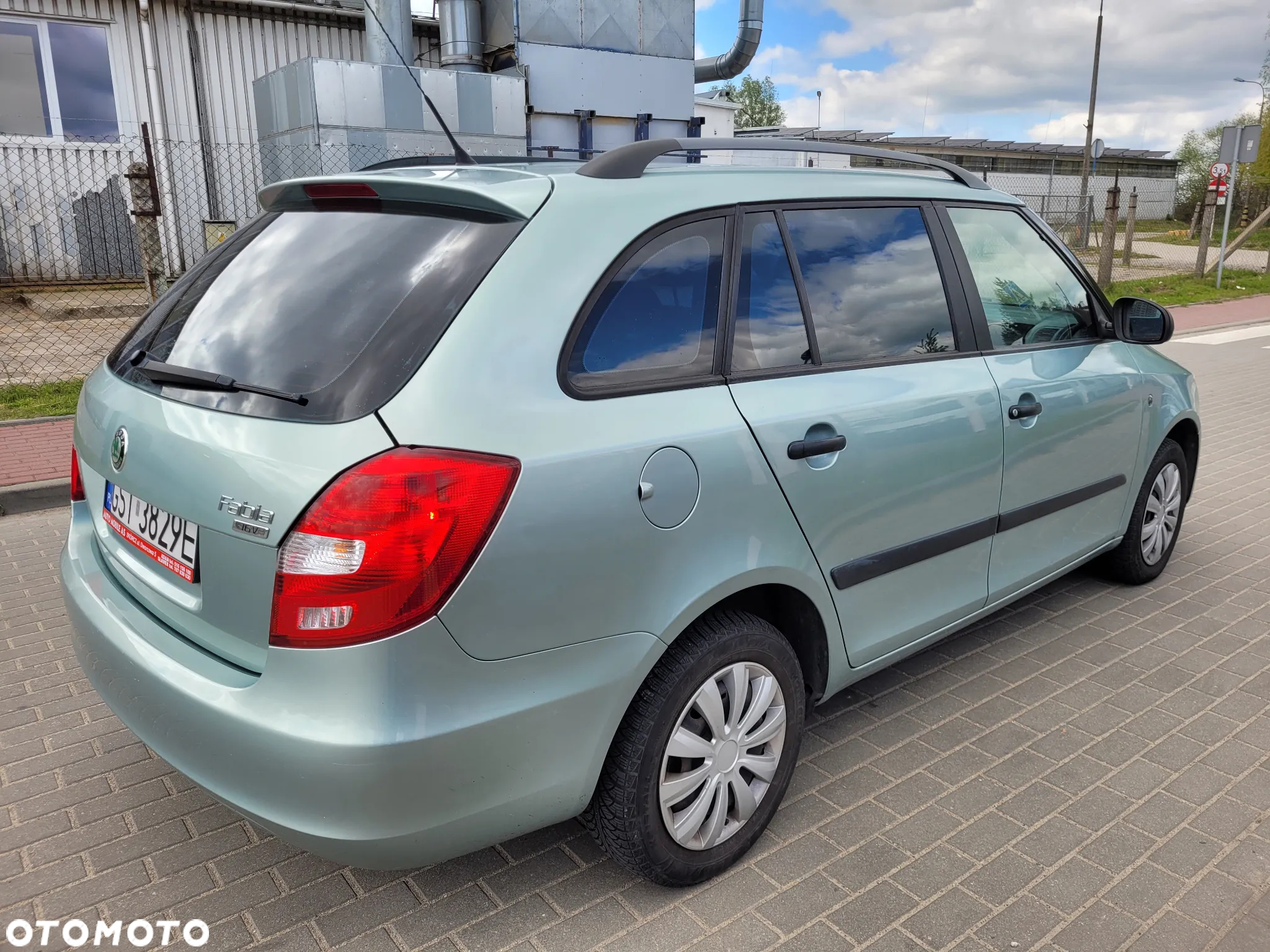 Skoda Fabia - 4