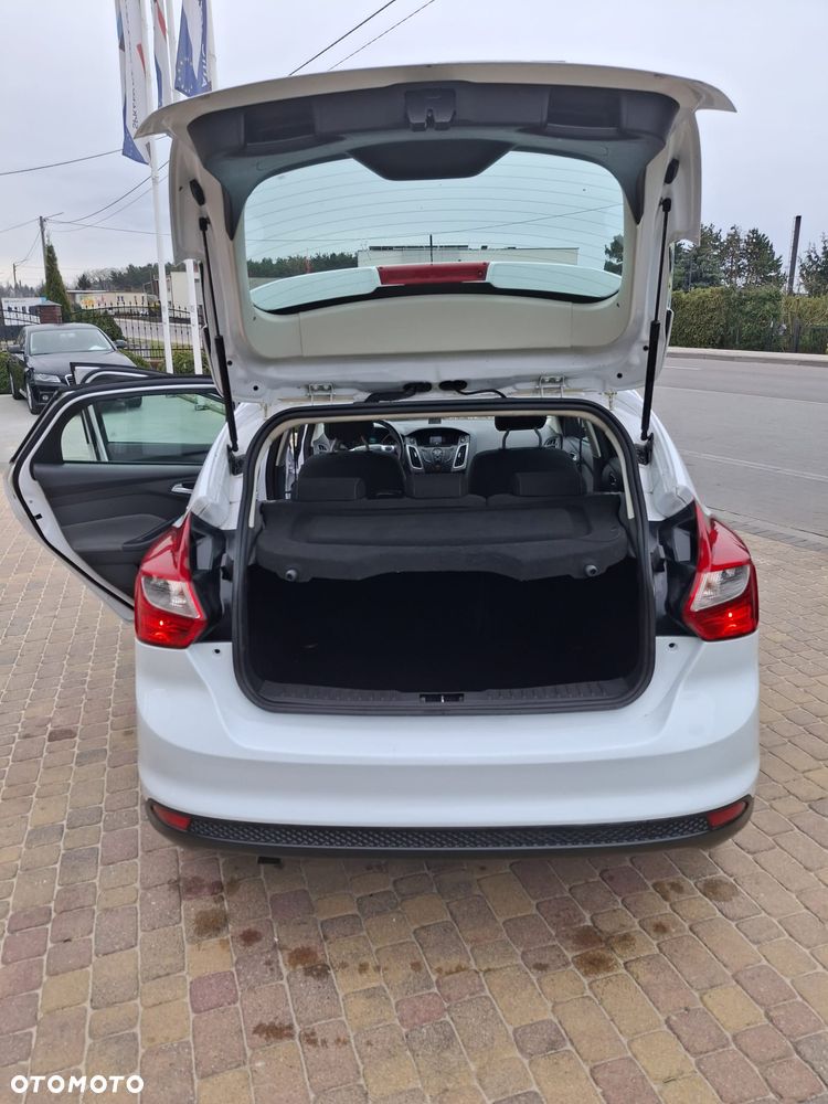 Ford Focus 1.6 TDCi Ambiente - 17