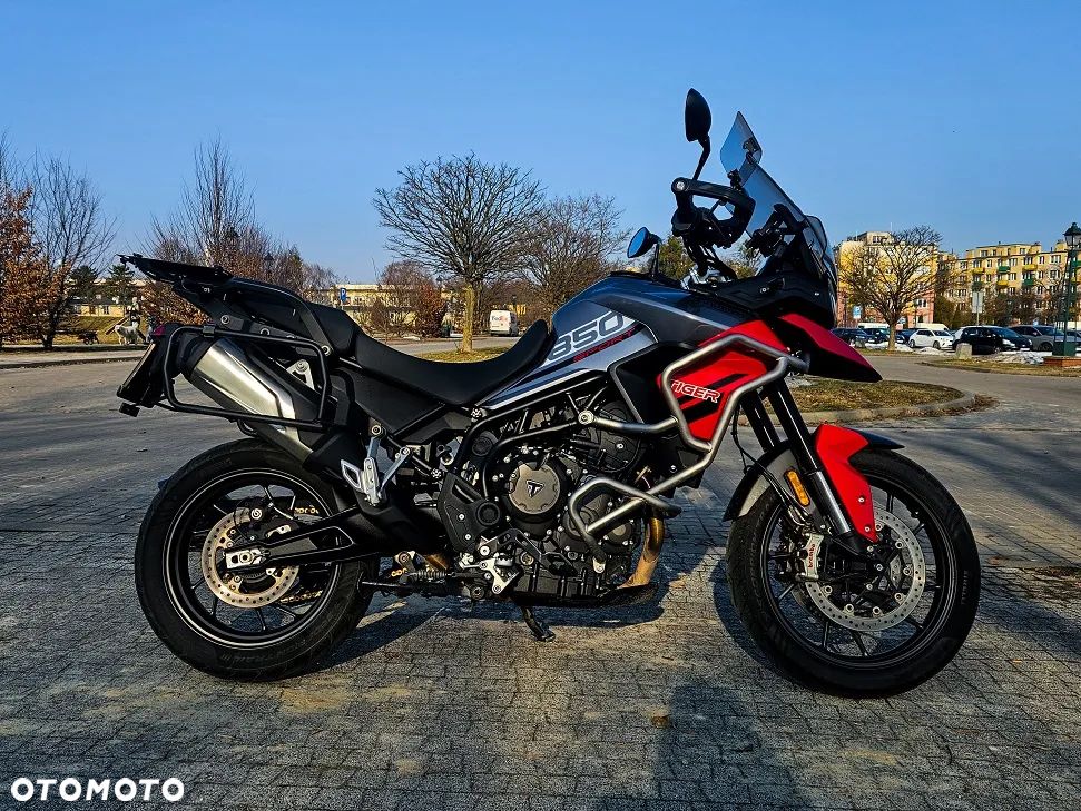 Triumph Tiger - 12