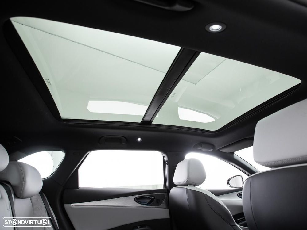 BYD Seal 6 DM-i Touring Comfort — fotografia 13