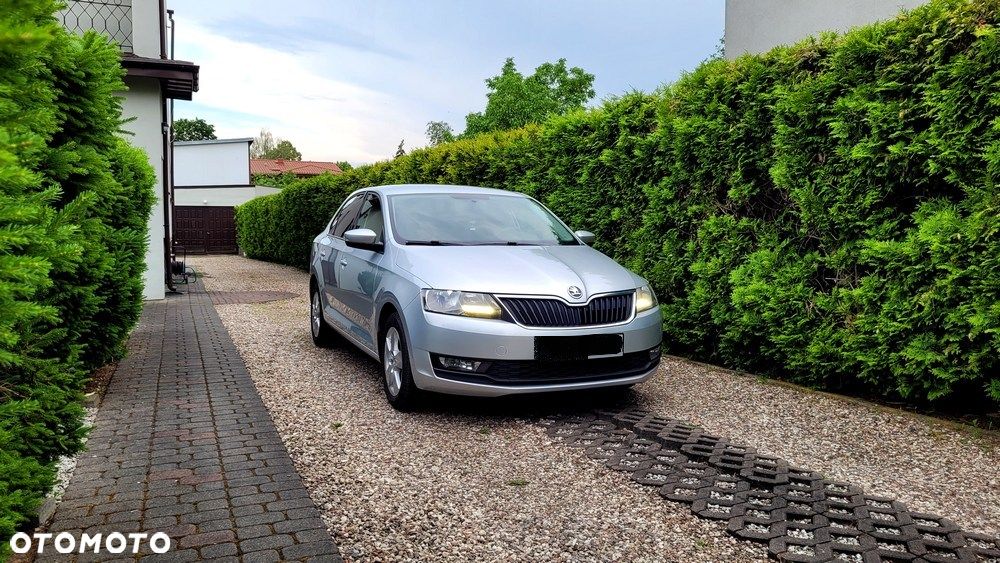 Skoda RAPID 1.0 TSI Style - 2