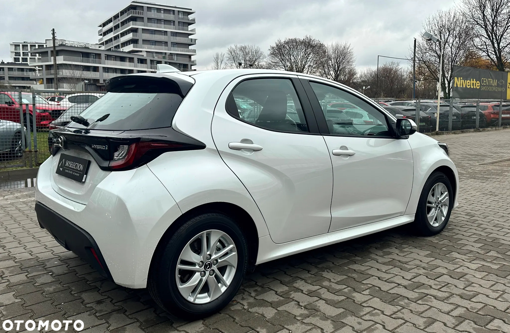 Mazda 2 - 6