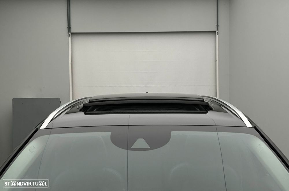 Volvo XC 60 T6 AWD Recharge Geartronic Inscription Expression - 11