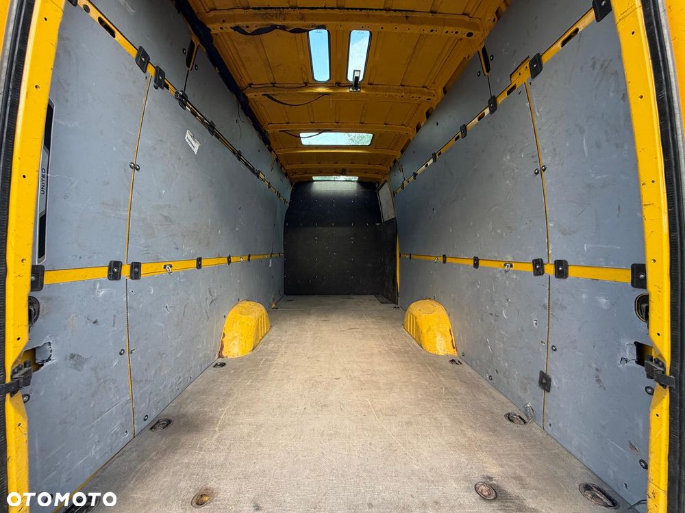 Mercedes-Benz Sprinter w906 Extra Long - 14