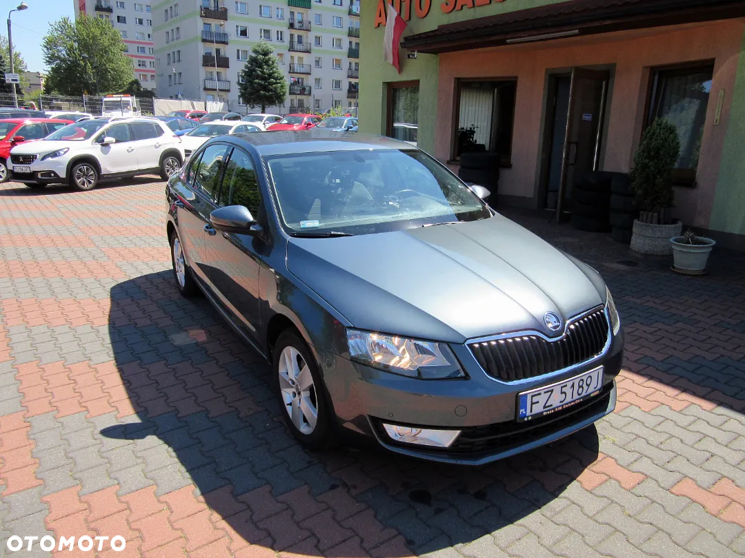 Skoda Octavia - 2