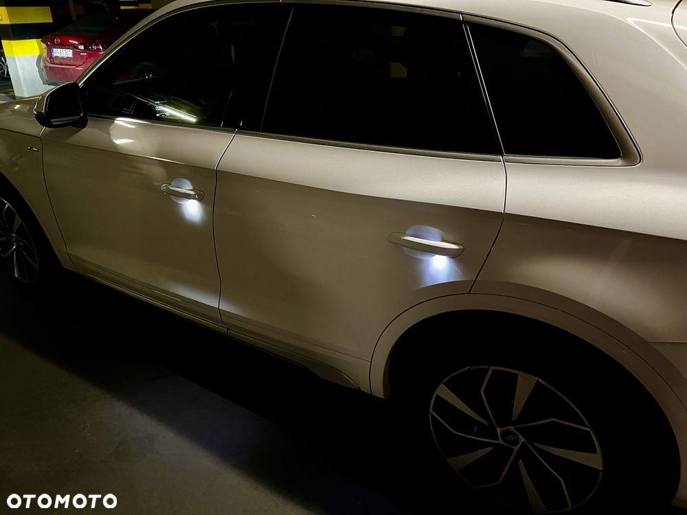 Audi Q5 45 TFSI quattro S tronic S line business - 25