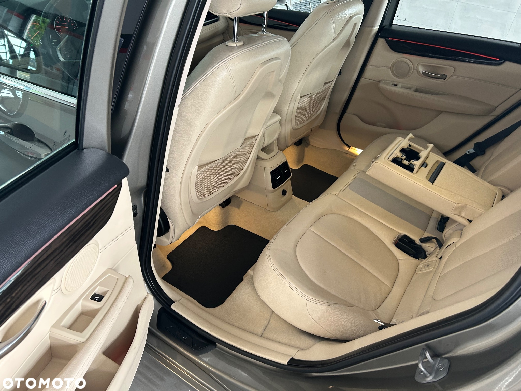 BMW Seria 2 220i Active Tourer Luxury Line - 19