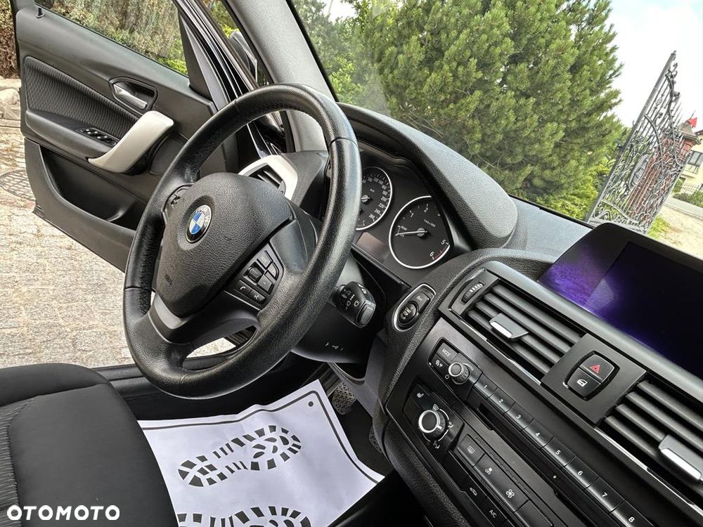 BMW Seria 1 116d EfficientDynamics Edition - 37