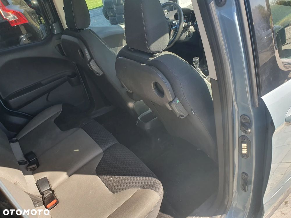 Ford Tourneo Courier 1.0 EcoBoost S&S Titanium - 6