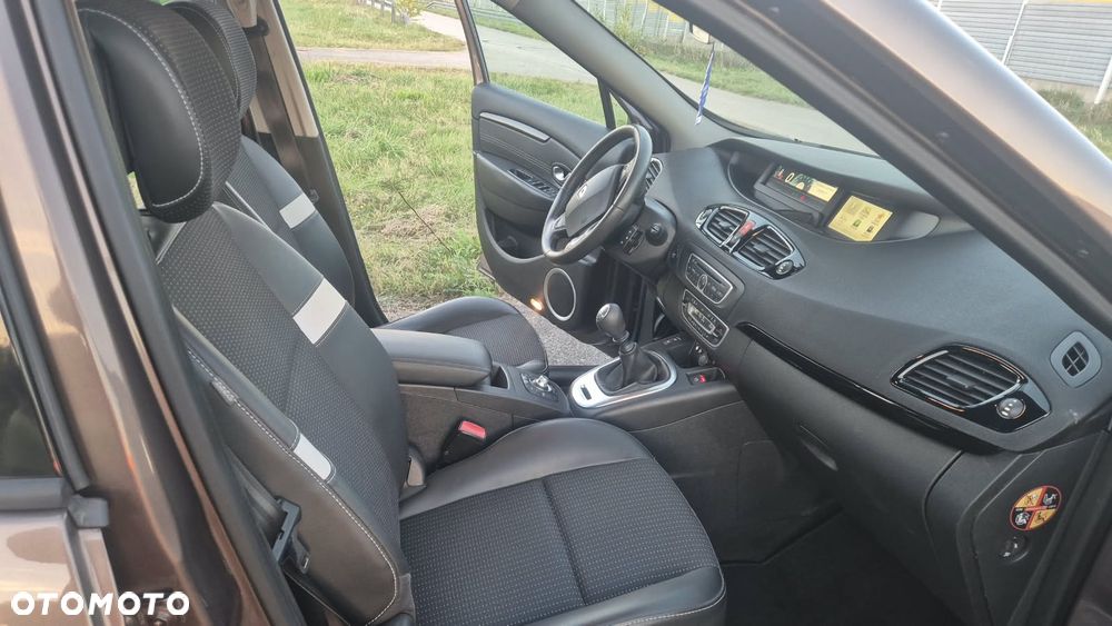 Renault Scenic - 2