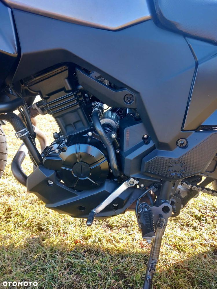 Kawasaki Versys-X 300 - 12