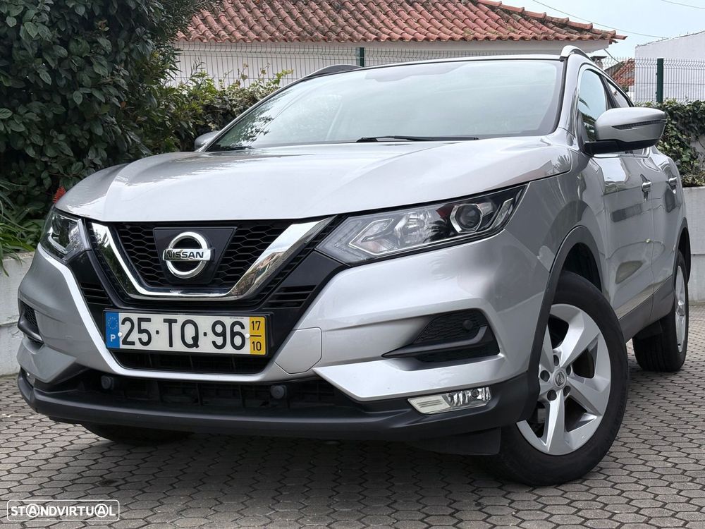 Nissan Qashqai 1.5 dCi N-Connecta Business - 1