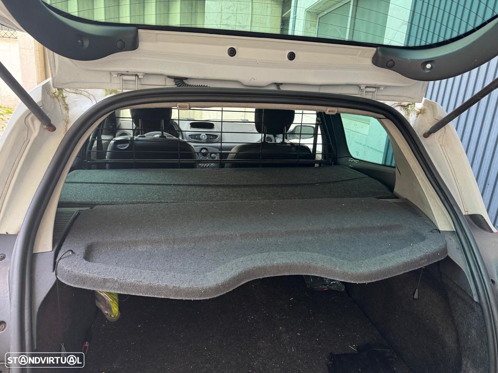 Renault Clio 1.5 dCi Pack - 16