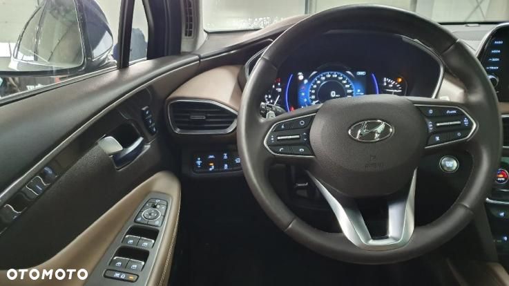 Hyundai Santa Fe 2019 photo 4