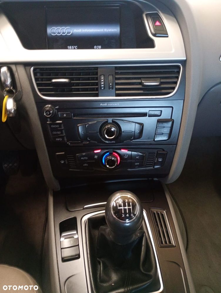 Audi A4 Limousine 1.8 TFSI Attraction - 11
