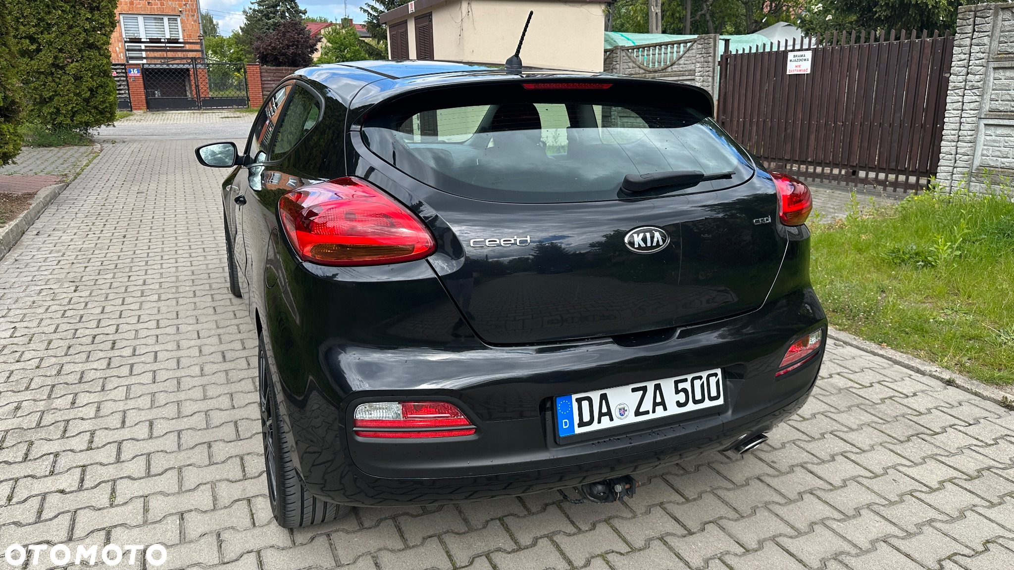 Kia ProCeed - 10