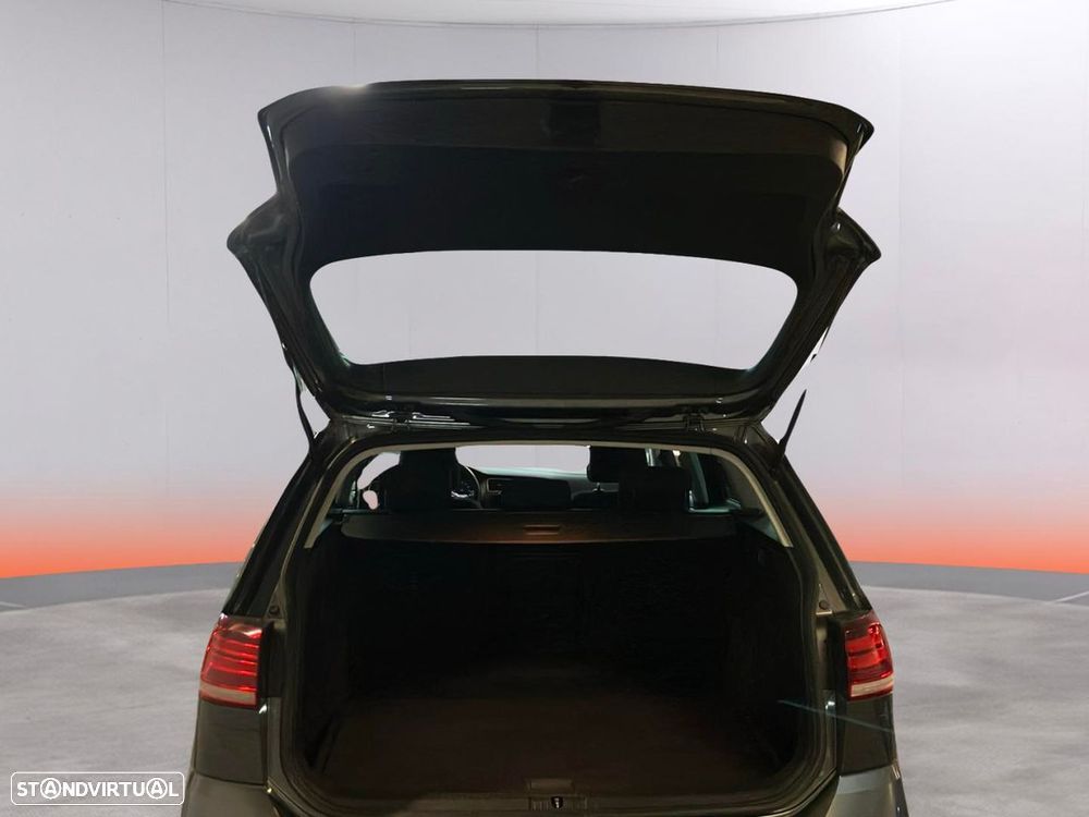 VW Golf Variant 1.5 TSI BM Confortline - 20