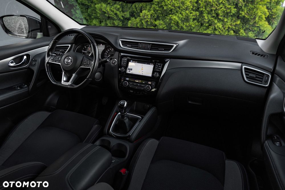 Nissan Qashqai 1.5 dCi N-Connecta - 25
