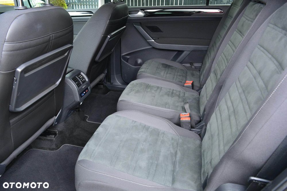 Volkswagen Touran 1.5 TSI EVO Highline DSG - 36