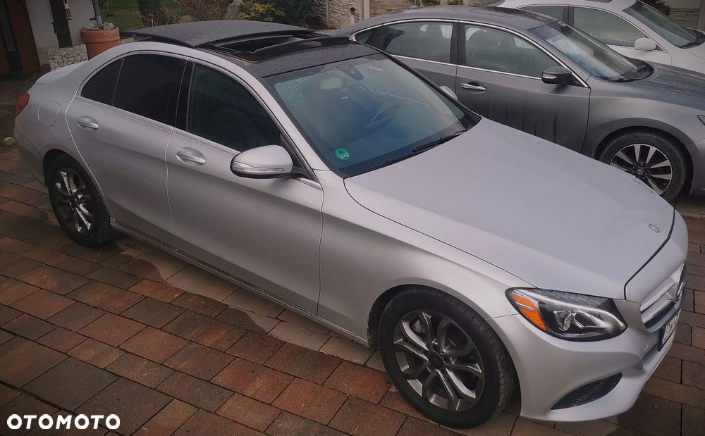 Mercedes-Benz Klasa C 300 7G-TRONIC - 2