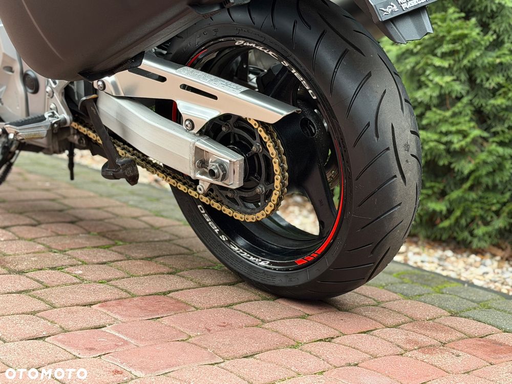 Suzuki Bandit - 20