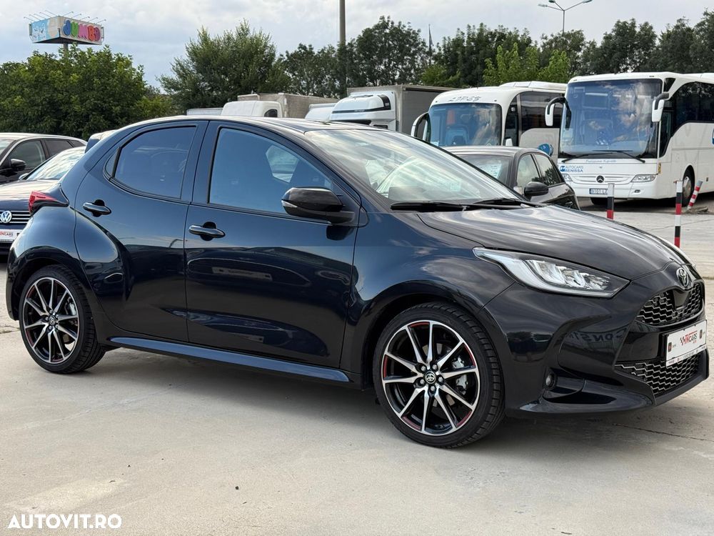 Toyota Yaris 130 1.5 VVT-i GR SPORT - 11