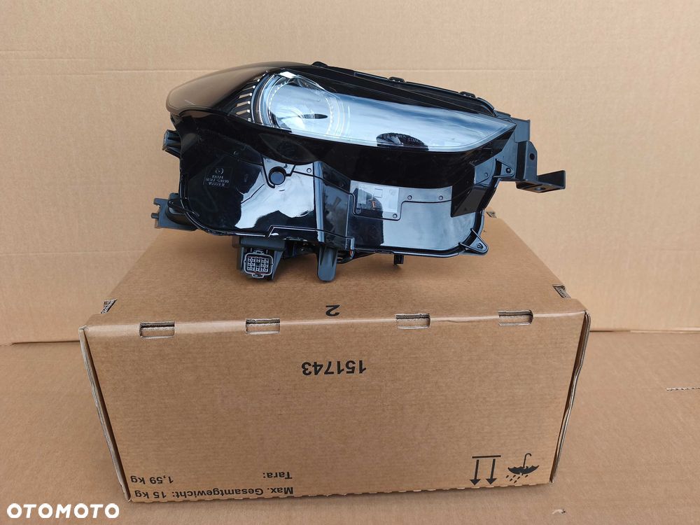 MAZDA CX 30 CX-30 CX30 lampa prawa przód 14 PIN full led DFR7-51030 - 2