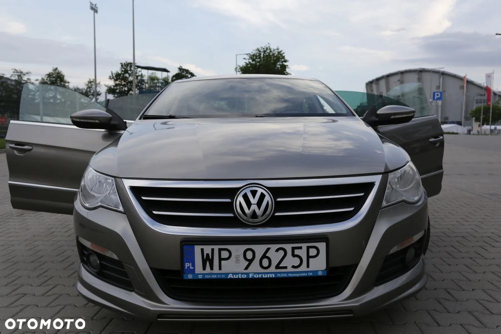 Volkswagen Passat 1.8 TSI Highline - 9