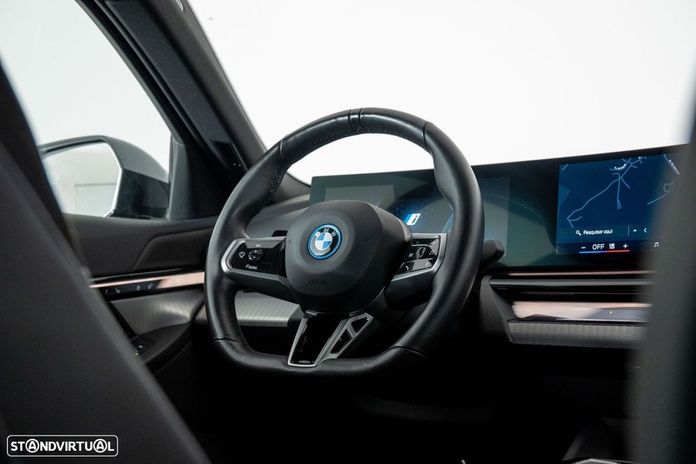 BMW i5 eDrive40 Pack Desportivo M - 40