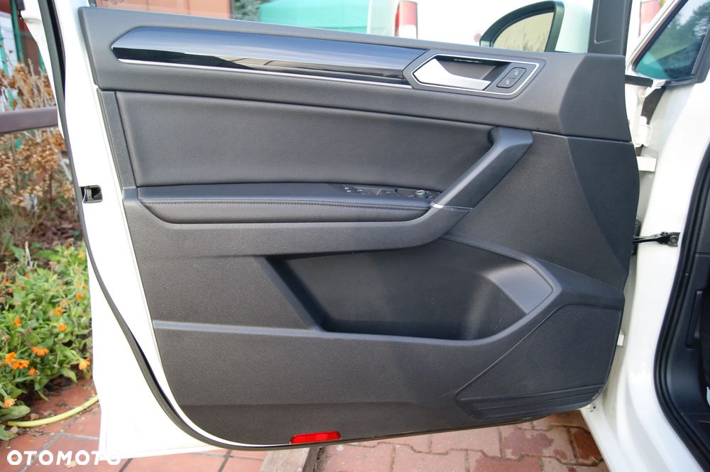 Volkswagen Touran 2.0 TDI BMT Highline DSG - 15