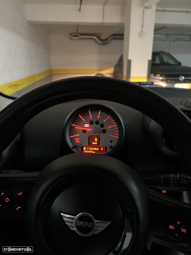 MINI Countryman Cooper D - 11