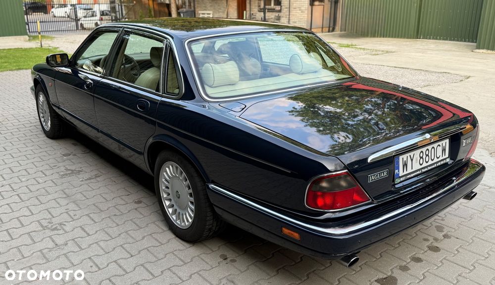 Jaguar XJ XJ12 6.0 - 3